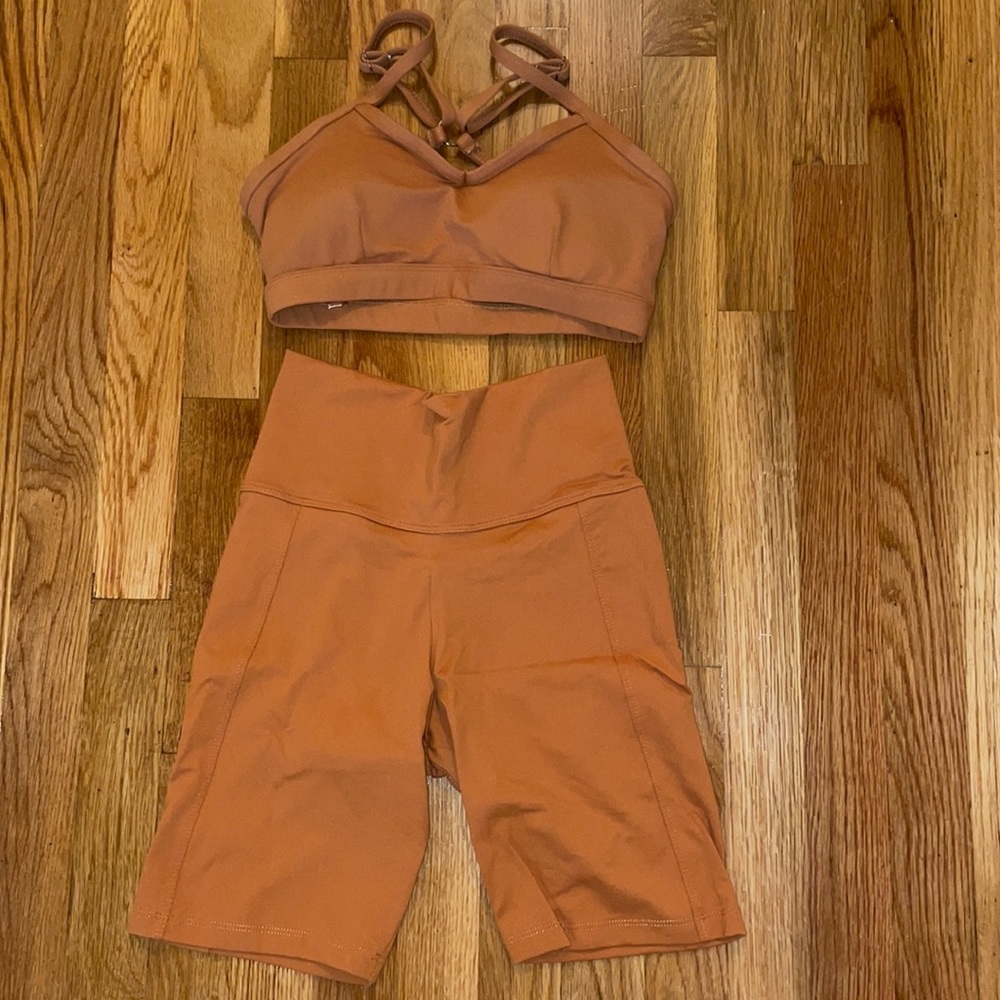 Workout set not bombshell sportswear